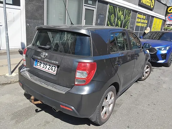 Toyota Urban Cruiser 2009 photo 2