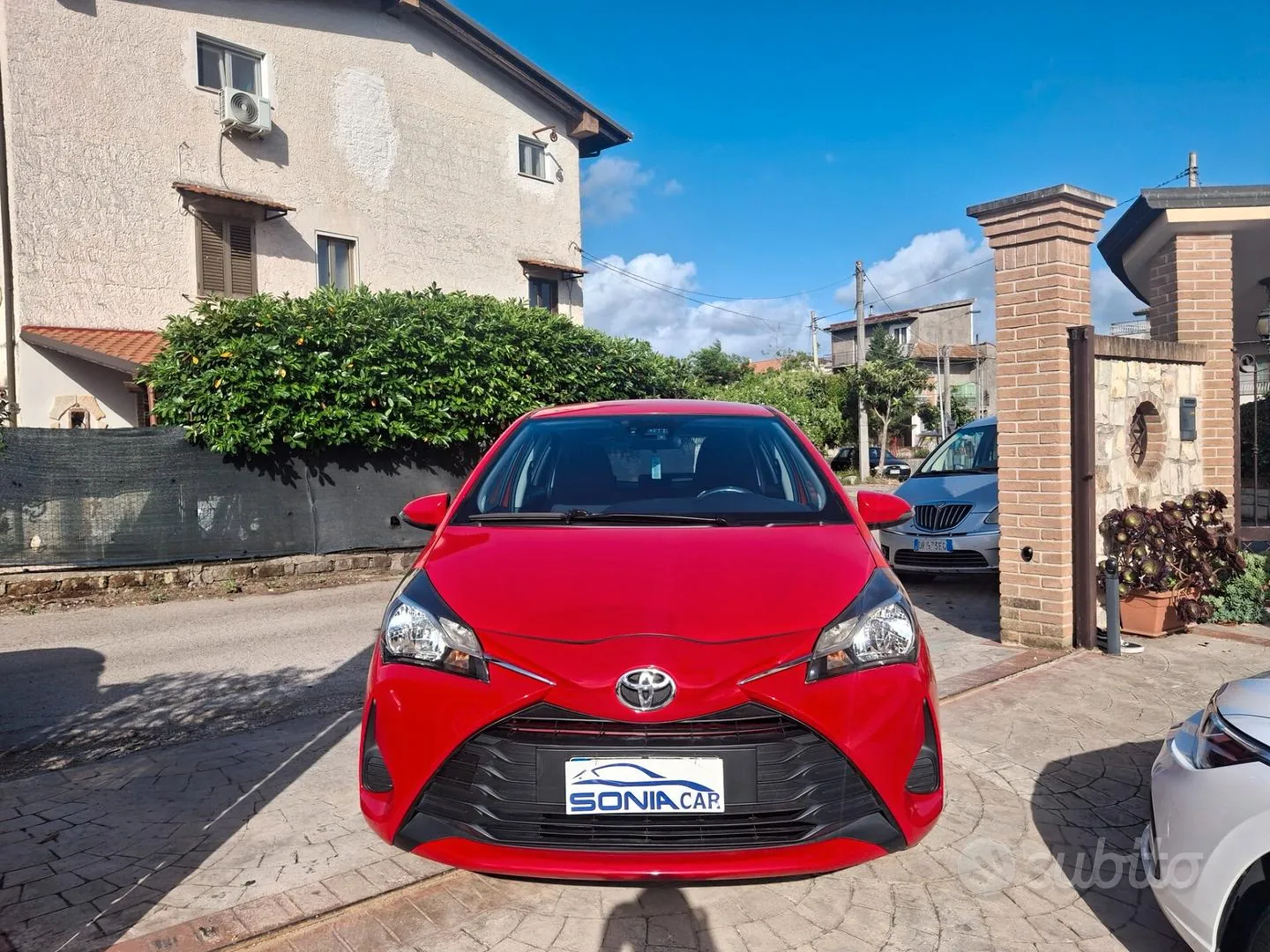 Toyota Yaris 2020 photo 2