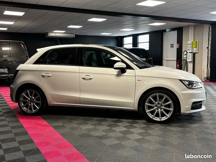 Audi A1 2016 photo 4
