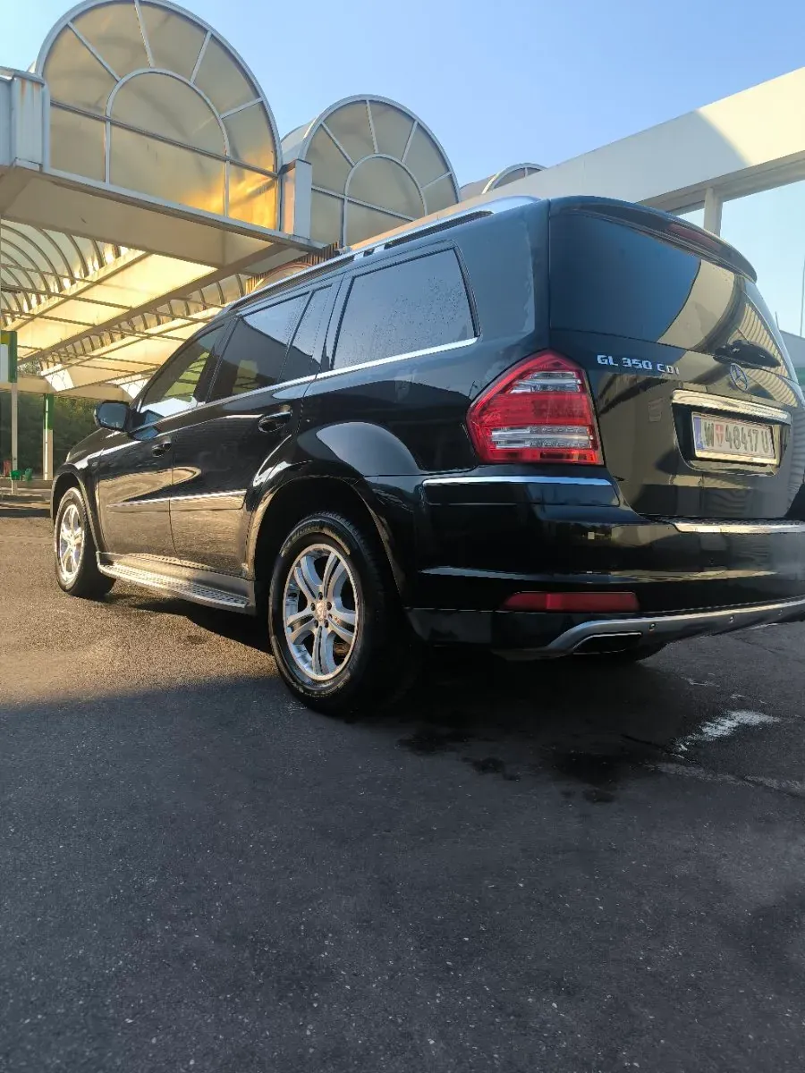 Mercedes-Benz Gl-Class