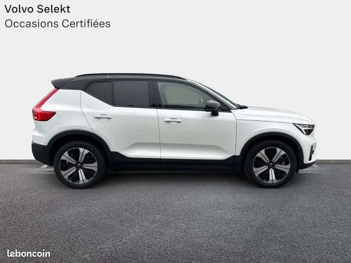 Volvo Xc40 2022 photo 4