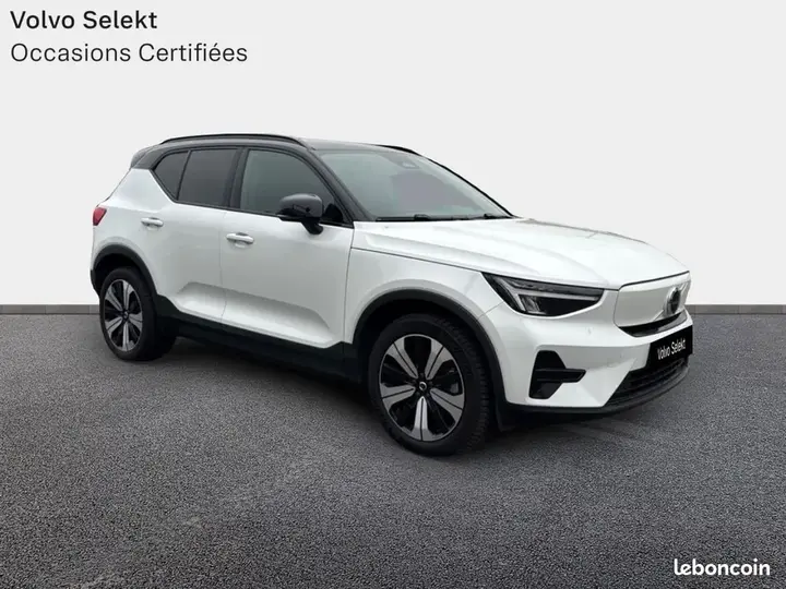 Volvo Xc40 2022 photo 3