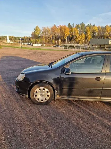 Volkswagen Golf 5 2008 photo 2