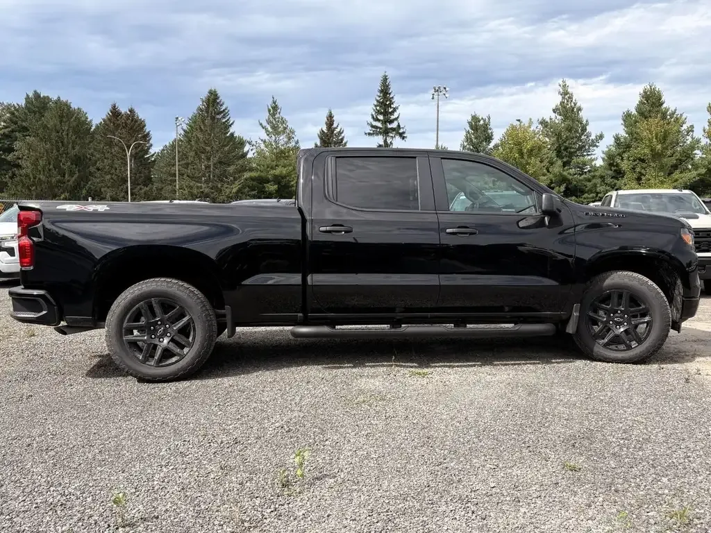 Chevrolet Silverado 1500 2026 photo 3