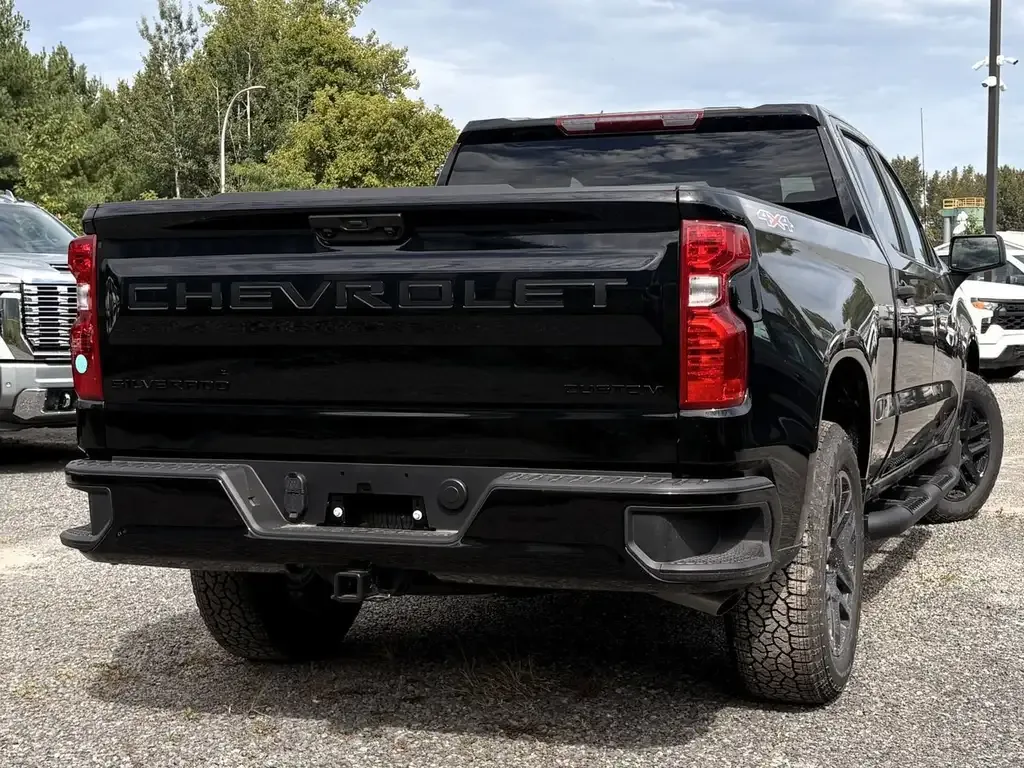 Chevrolet Silverado 1500 2026 photo 4
