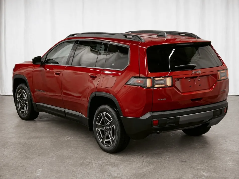 Jeep Cherokee 2026 photo 4