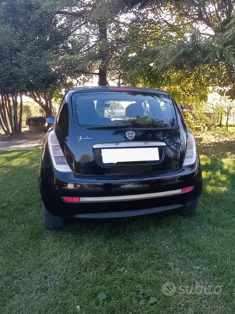 Lancia Ypsilon 2009 photo 2