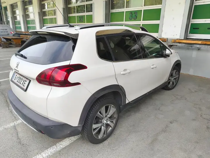 Peugeot 2008 2018 photo 3