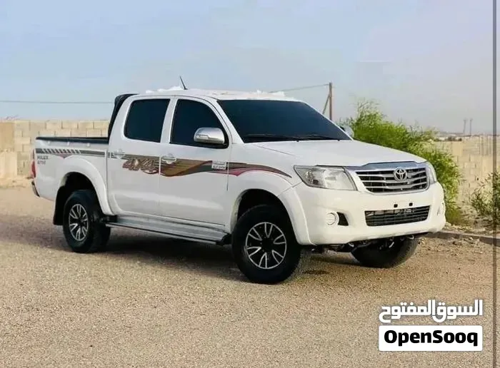 Toyota Hilux 2013 photo 3