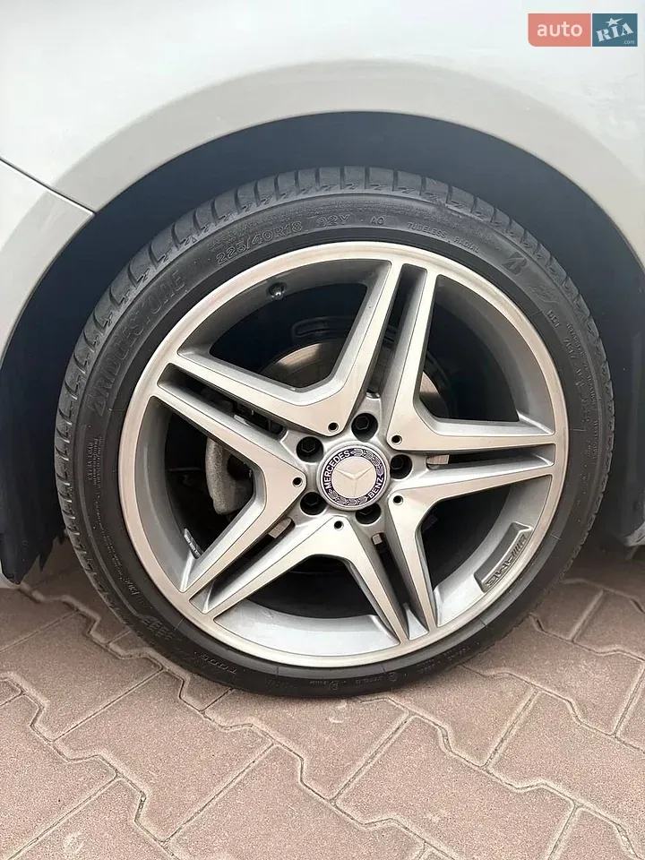 Mercedes-Benz A-Class 2012 photo 4