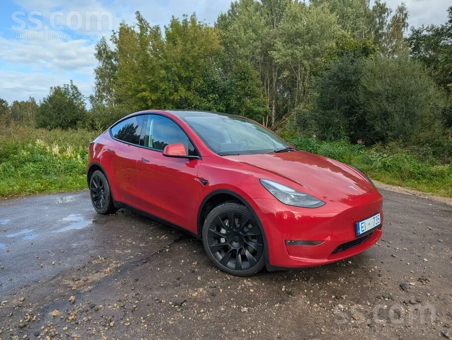 Tesla Model Y