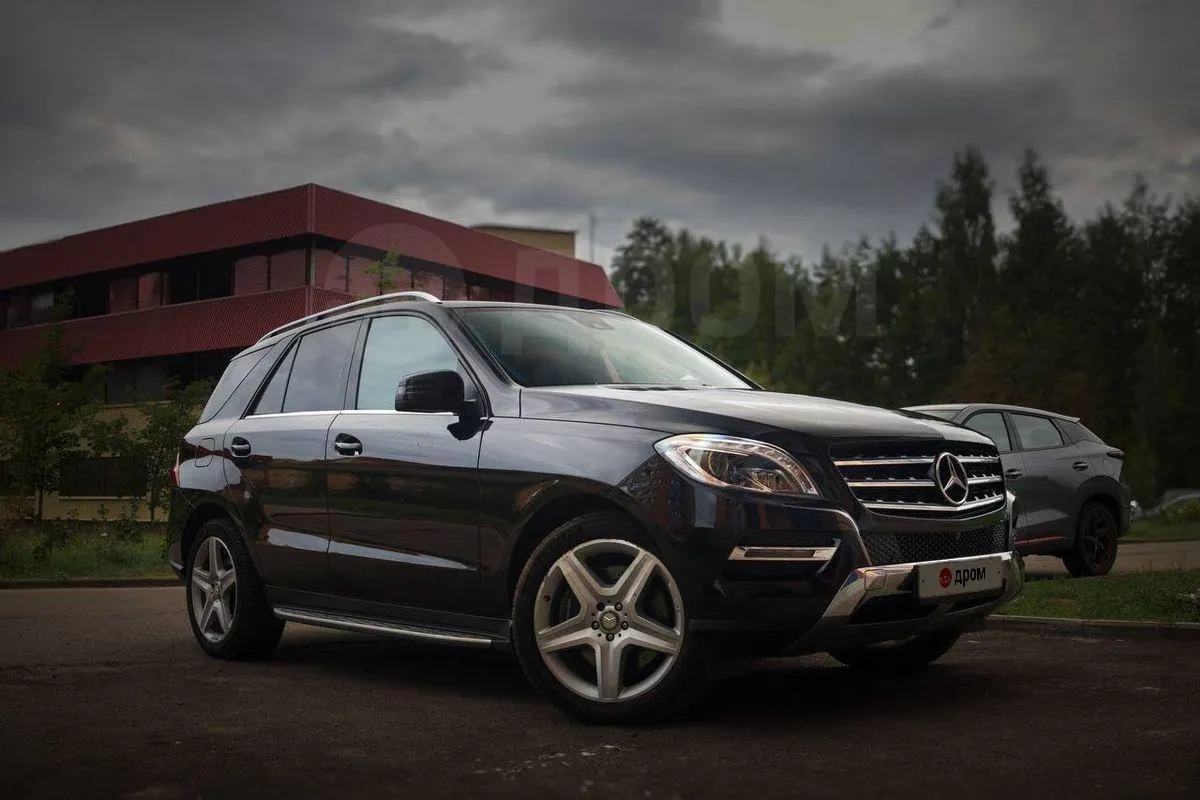 Mercedes-Benz M-Class 2013 photo 2