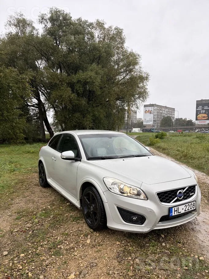 Volvo C30 2010 photo 3