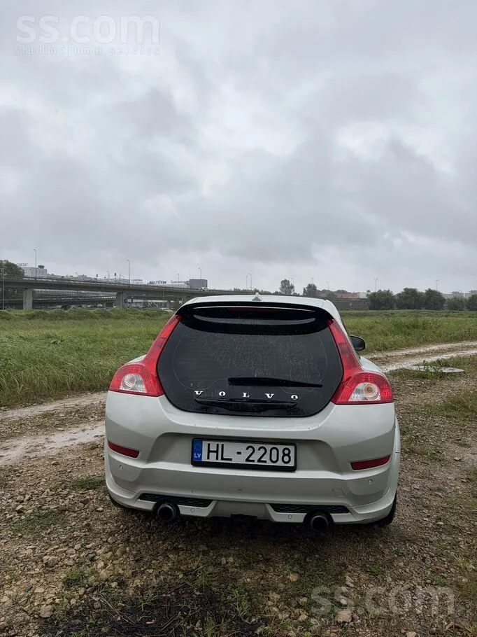 Volvo C30 2010 photo 4