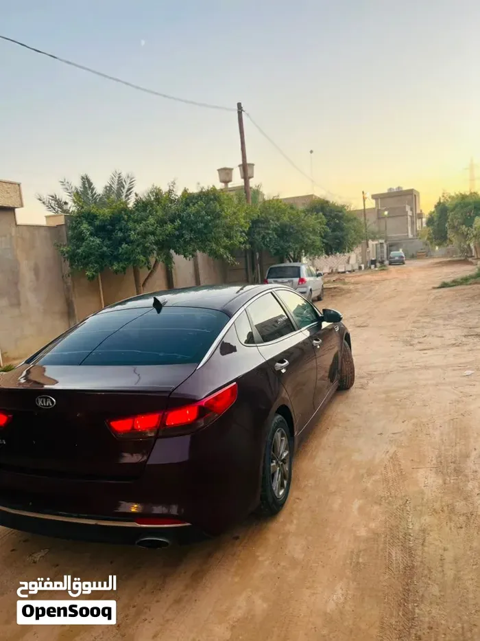 Kia Optima 2017 photo 3