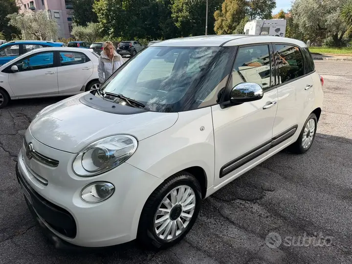 Fiat 500L 2017 photo 2