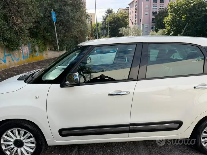 Fiat 500L 2017 photo 4