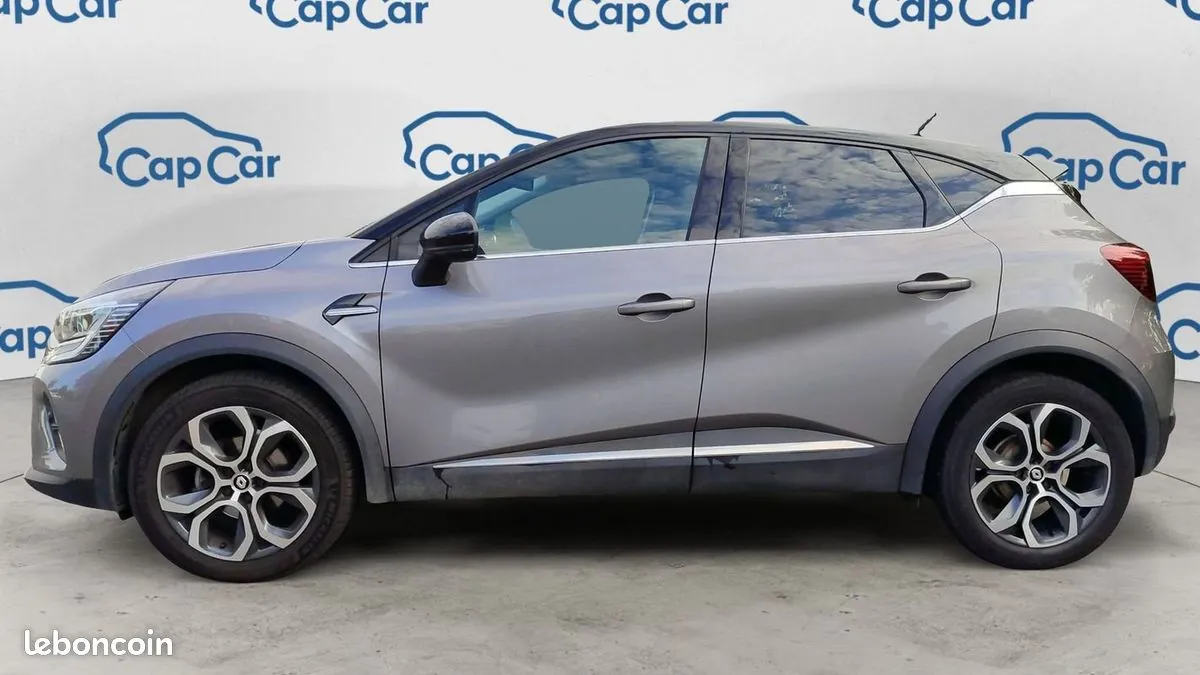 Renault Captur 2022 photo 2