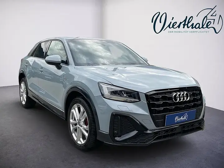 Audi Q2 2022 photo 2
