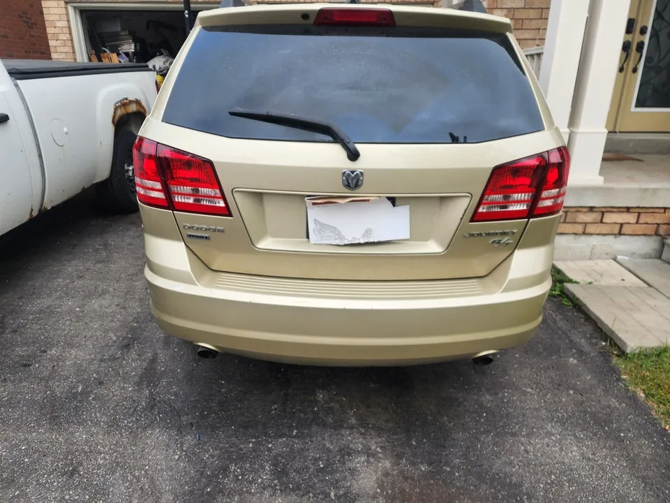 Dodge Journey 2010 photo 4