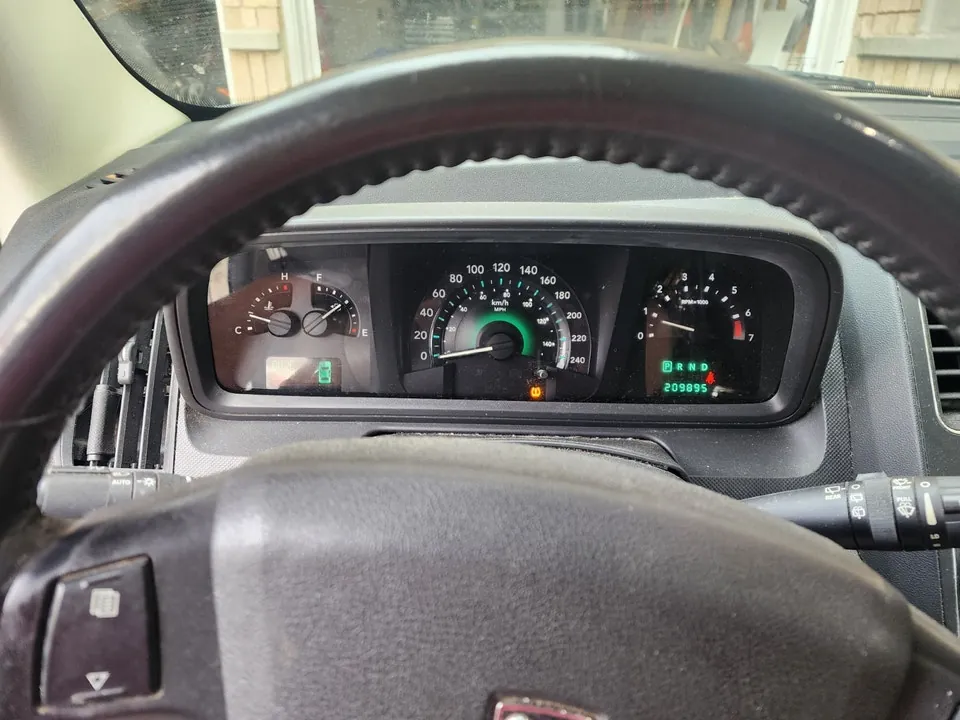 Dodge Journey 2010 photo 5