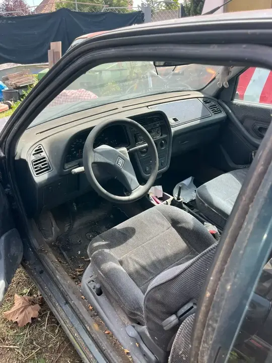 Peugeot 306