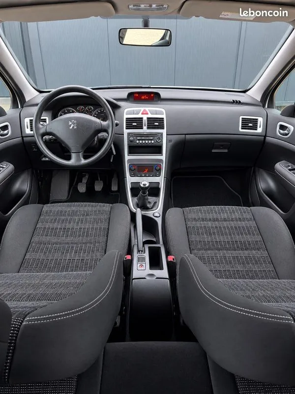 Peugeot 307 2008 photo 5