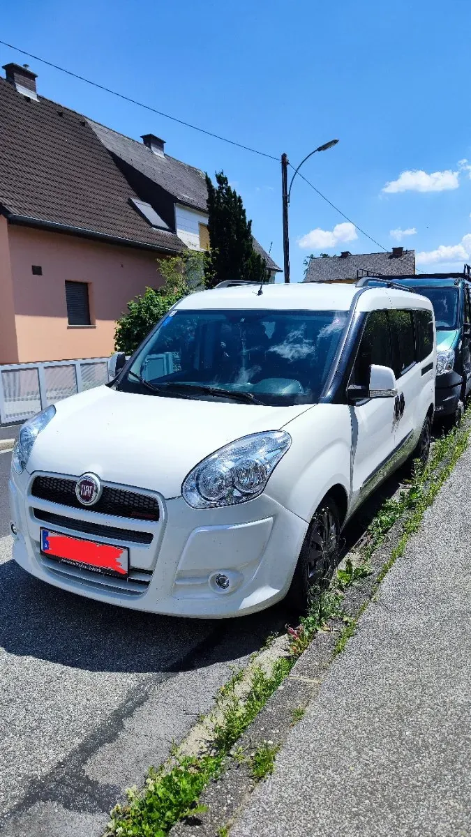 Fiat Doblò 2013 photo 2