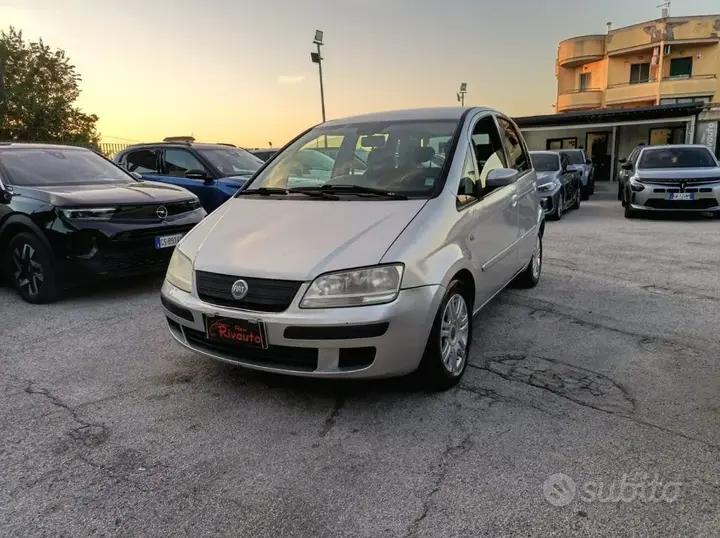 Fiat Idea 2004 photo 3