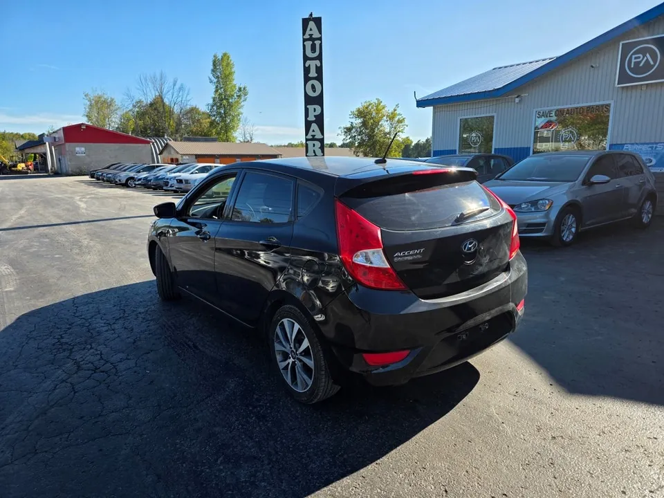 Hyundai Accent 2017 photo 3