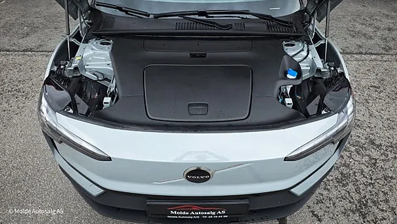 Volvo Ex30 2024 photo 3