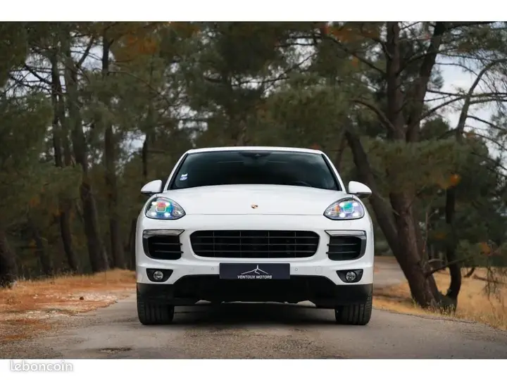 Porsche Cayenne 2016 photo 3