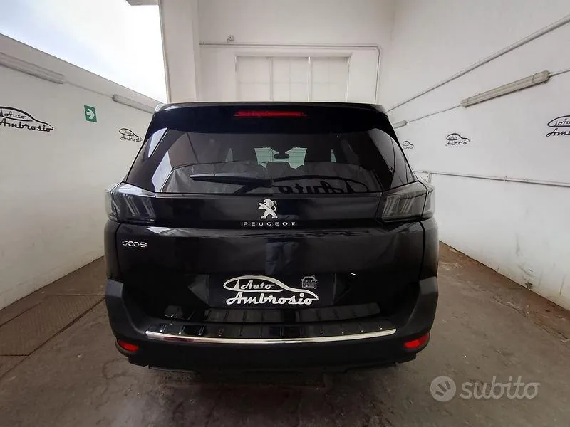 Peugeot 5008 2024 photo 5