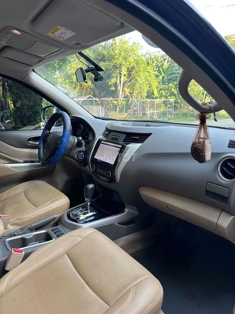 Nissan Navara 2018 photo 5