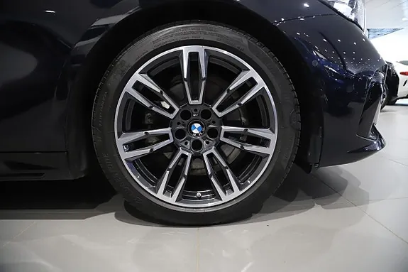 BMW 520D 2025 photo 5