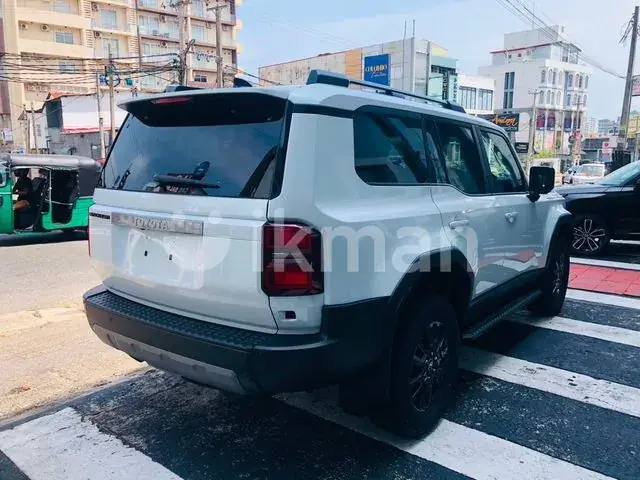 Toyota Land Cruiser 2026 photo 3
