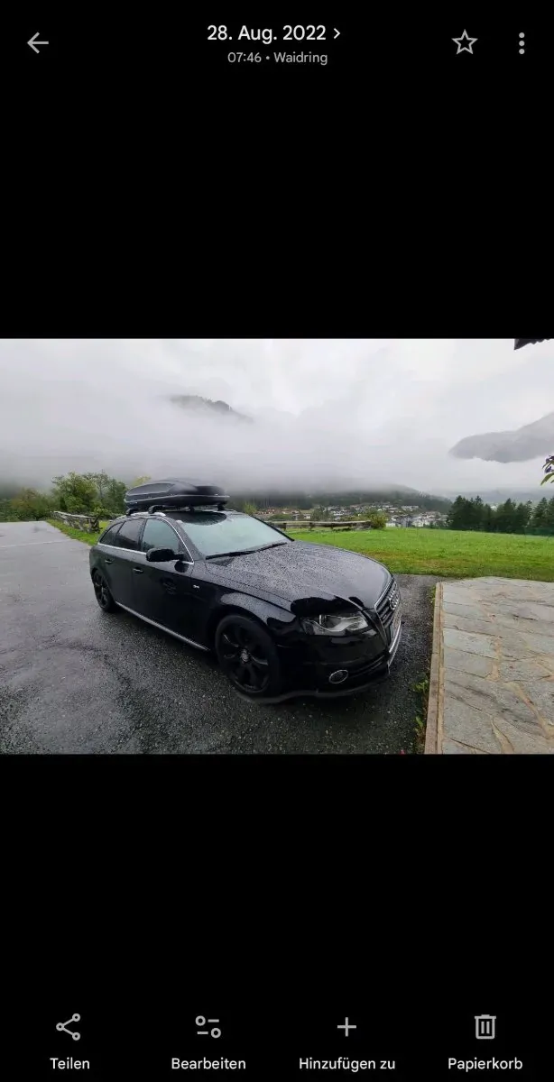 Audi A4 2010 photo 2