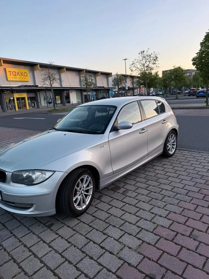 BMW 116D E87