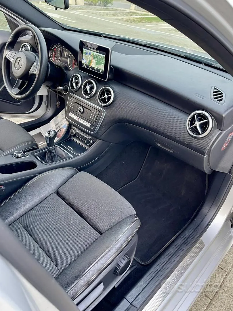 Mercedes-Benz A-Class 2016 photo 5
