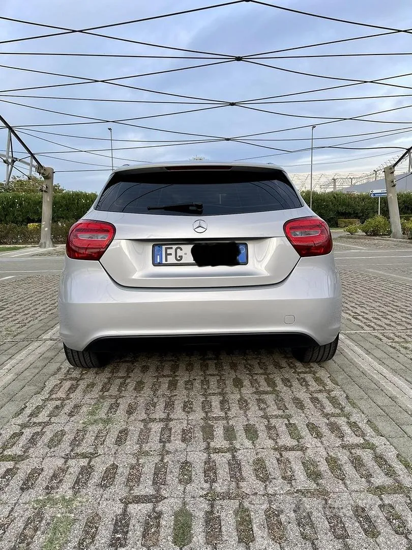 Mercedes-Benz A-Class 2016 photo 2