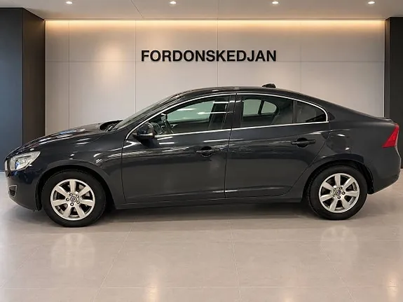 Volvo S60 2011 photo 3