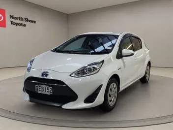 Toyota Aqua 2017 photo 4