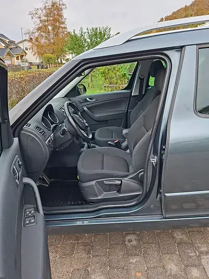 Skoda Yeti 2015 photo 5