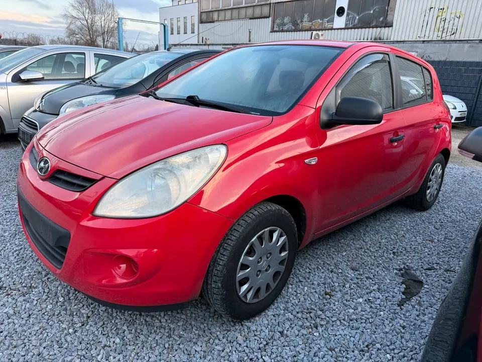 Hyundai I20