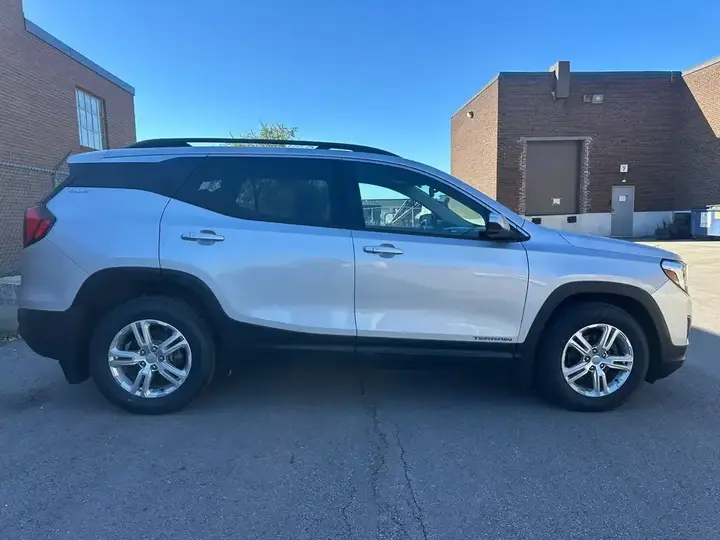 GMC Terrain 2018 photo 4
