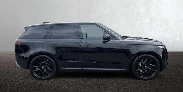 Land Rover Range Rover Sport 2025 photo 2