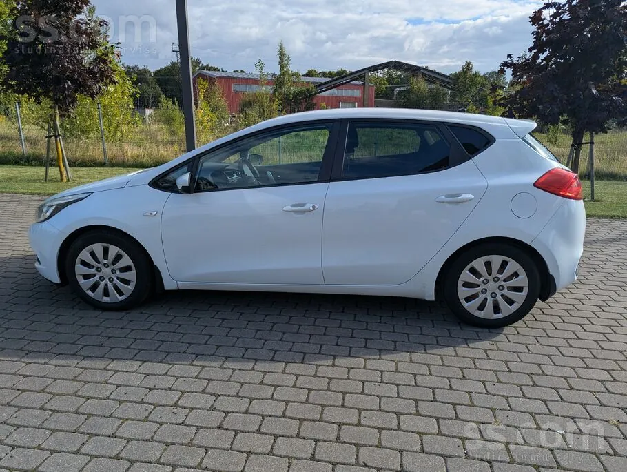 Kia Ceed 2014 photo 4