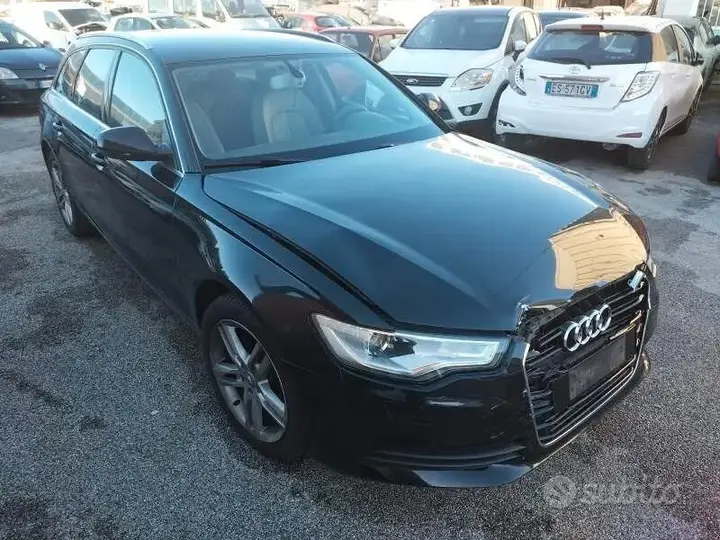 Audi A6 Avant 2012 photo 2