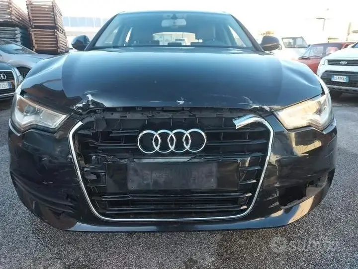 Audi A6 Avant 2012 photo 3