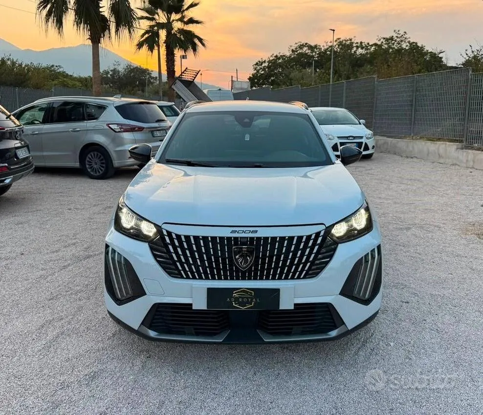 Peugeot 2008 2024 photo 2